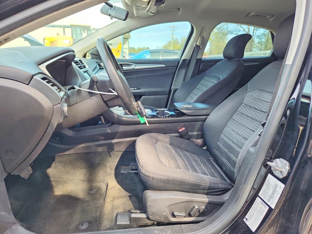 2016 Ford Fusion se