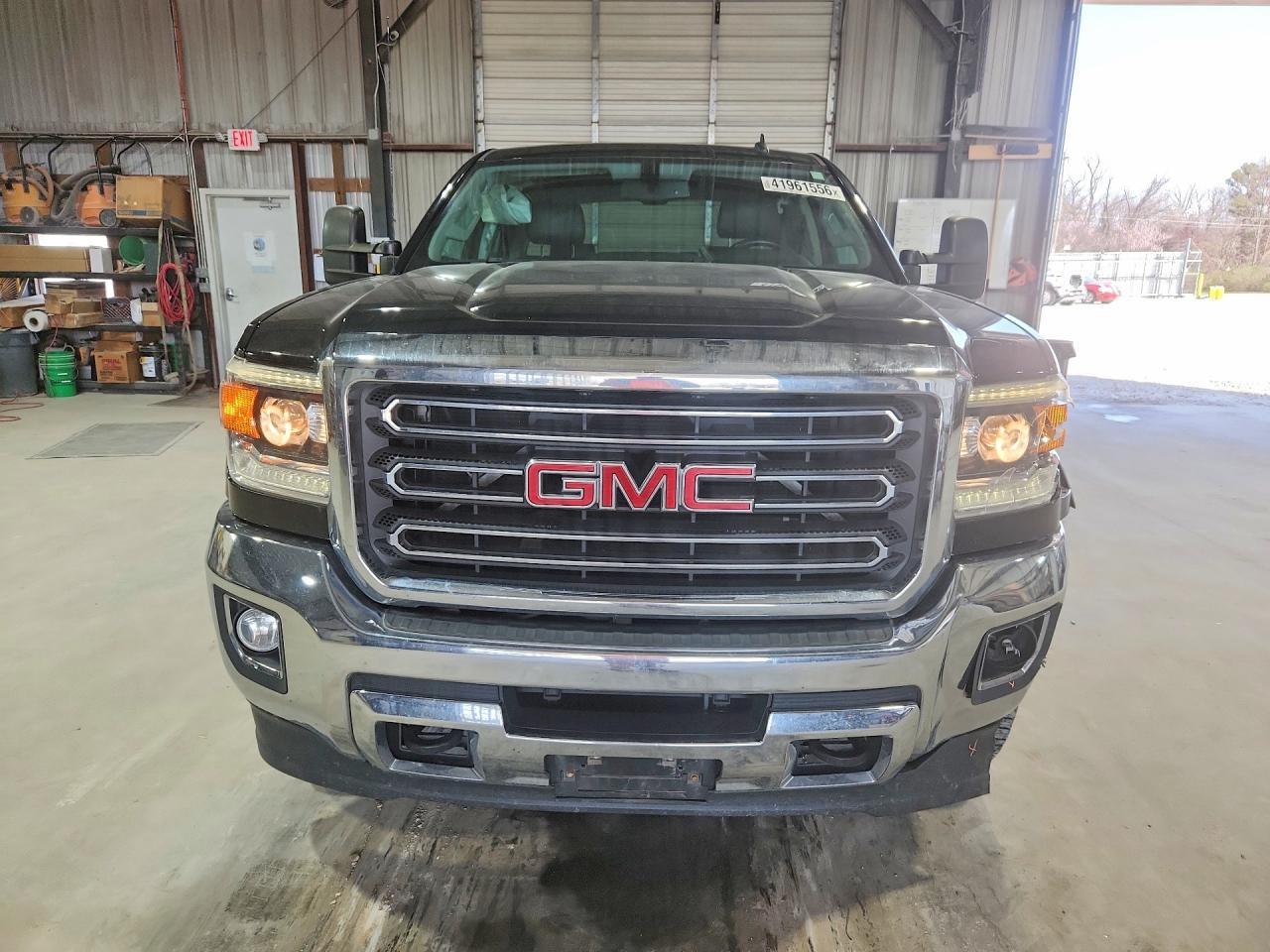 2015 GMC Sierra K2500 SLT
