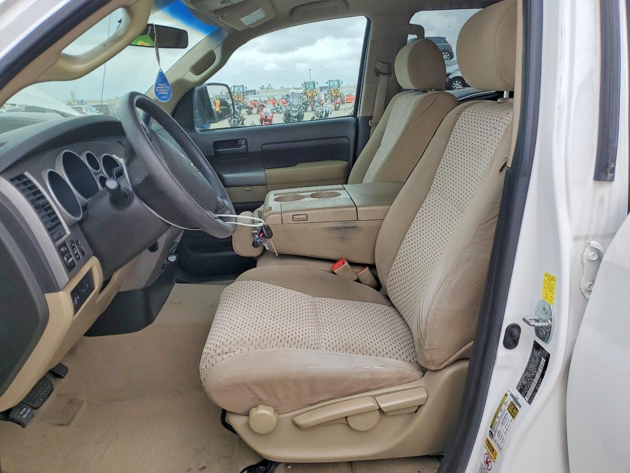 2010 Toyota Tundra Grade