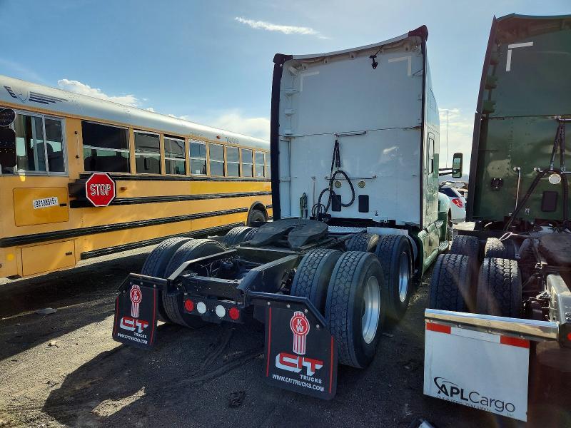 2020 Kenworth T680 Semi Truck
