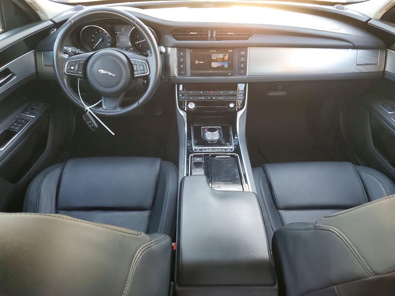 2016 Jaguar Xf Premium