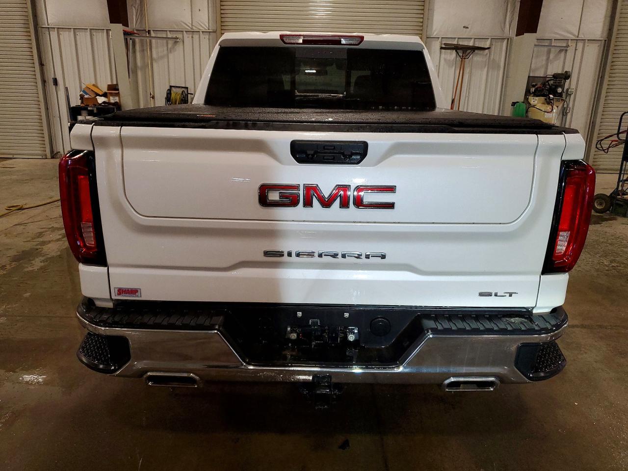 2024 GMC Sierra K1500 SLT