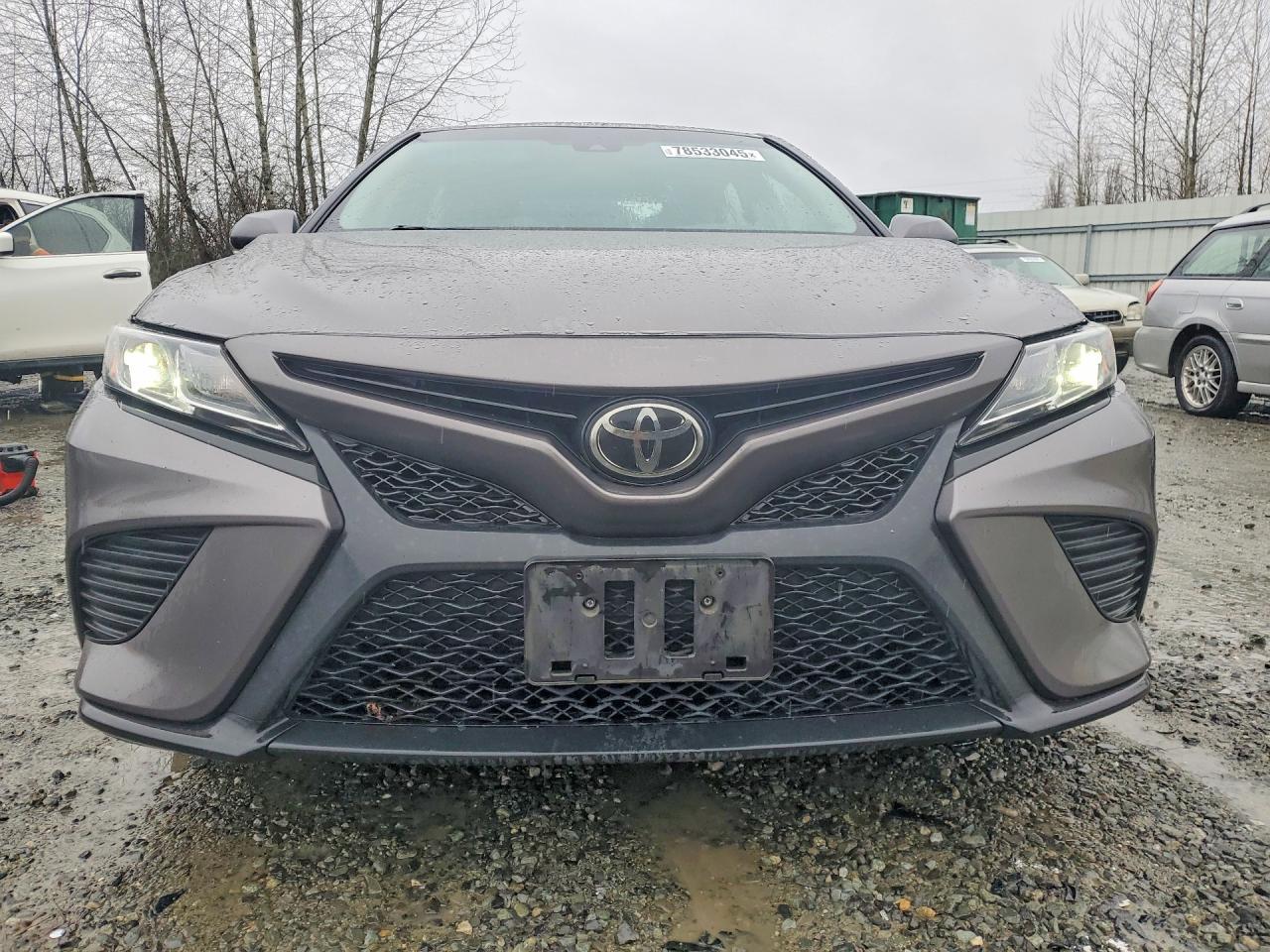2018 Toyota Camry se