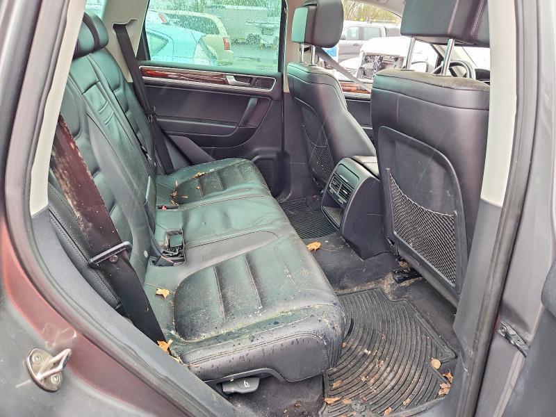 2012 Volkswagen Touareg V6