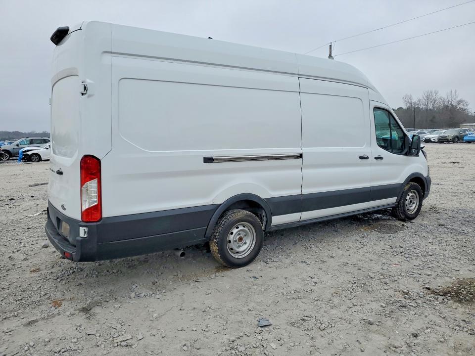 2022 Ford Transit T-250