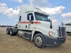 2017 Freigliner 2017 Freightliner Cascadia 125 Semi Truck