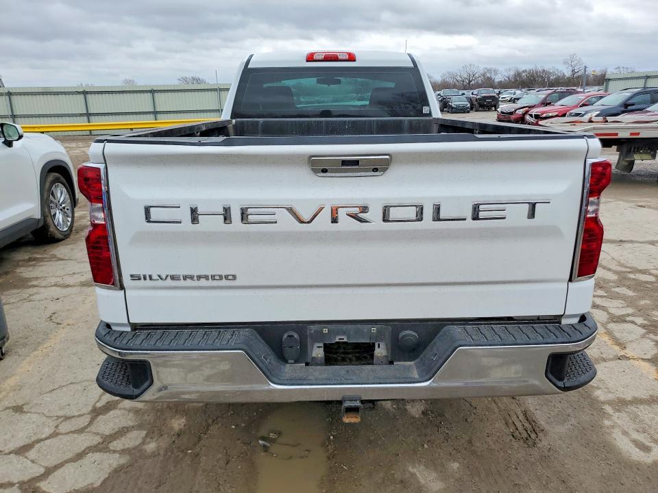 2021 Chevrolet Silverado C1500