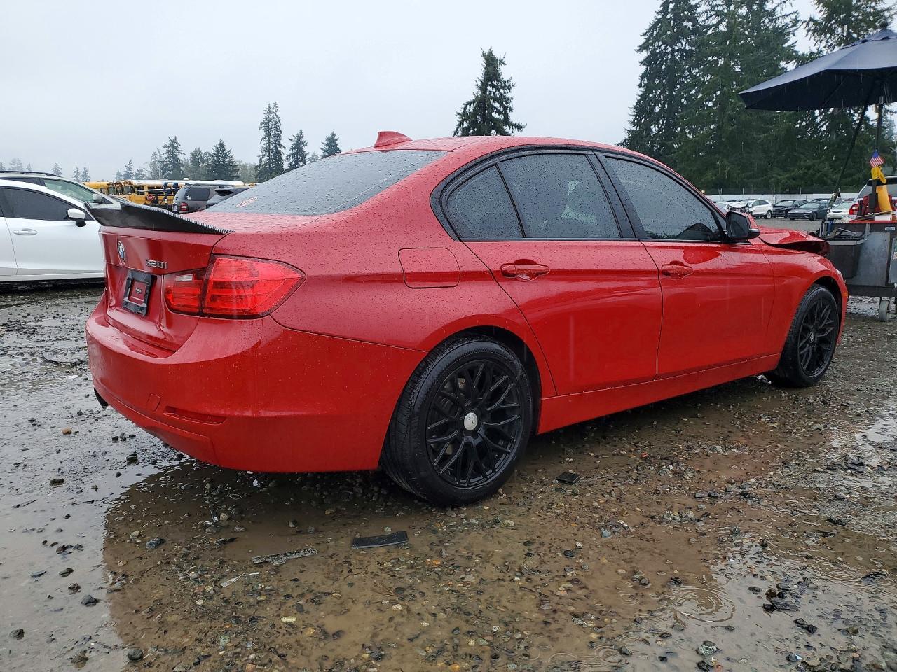 2015 BMW 320 i