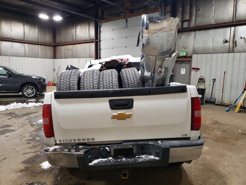 2013 Chevrolet Silverado K1500 LS