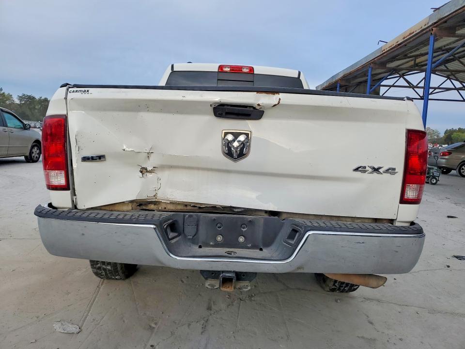 2019 Dodge RAM 1500 Classic SLT