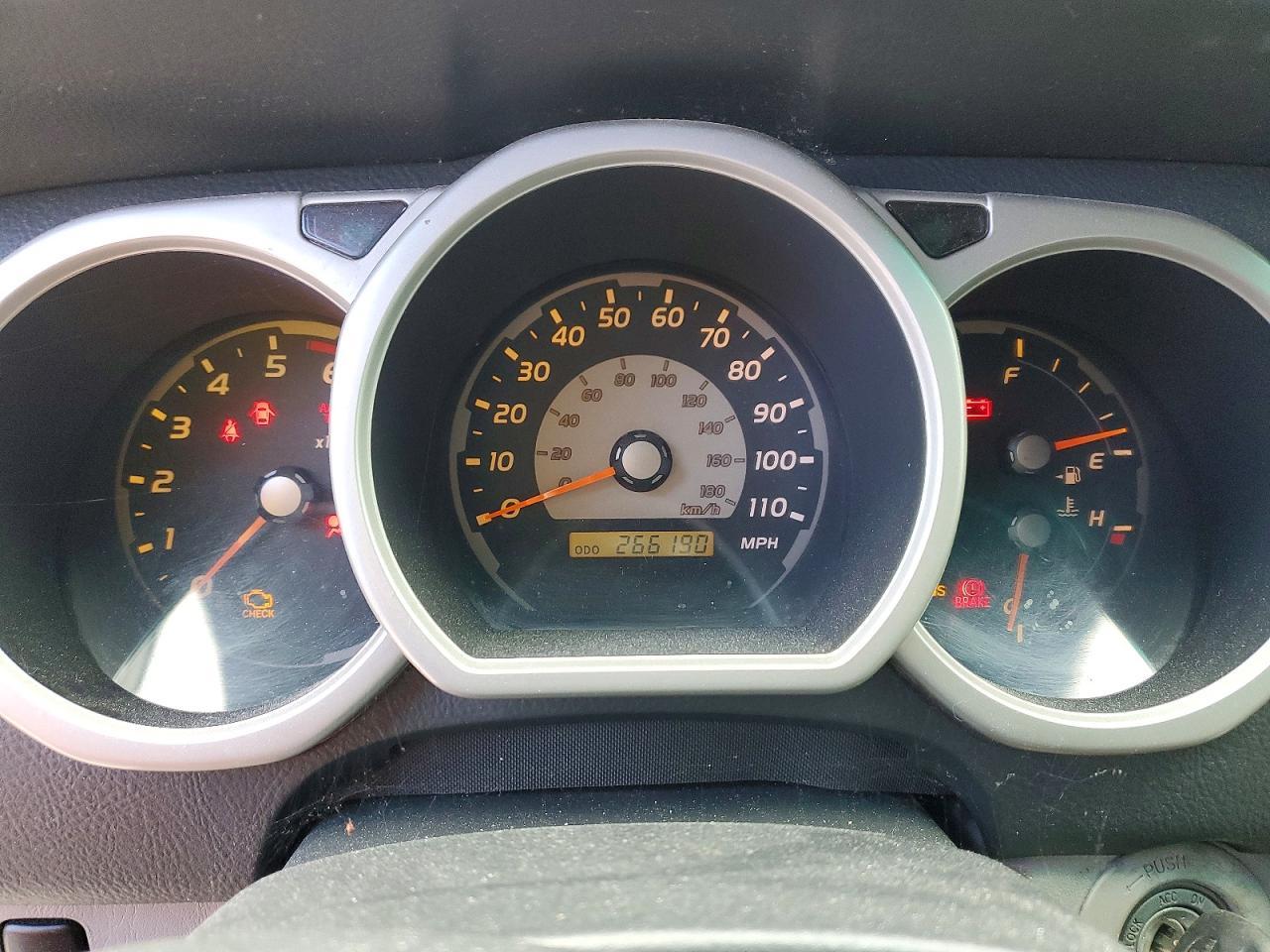 2004 Toyota 4runner SR5