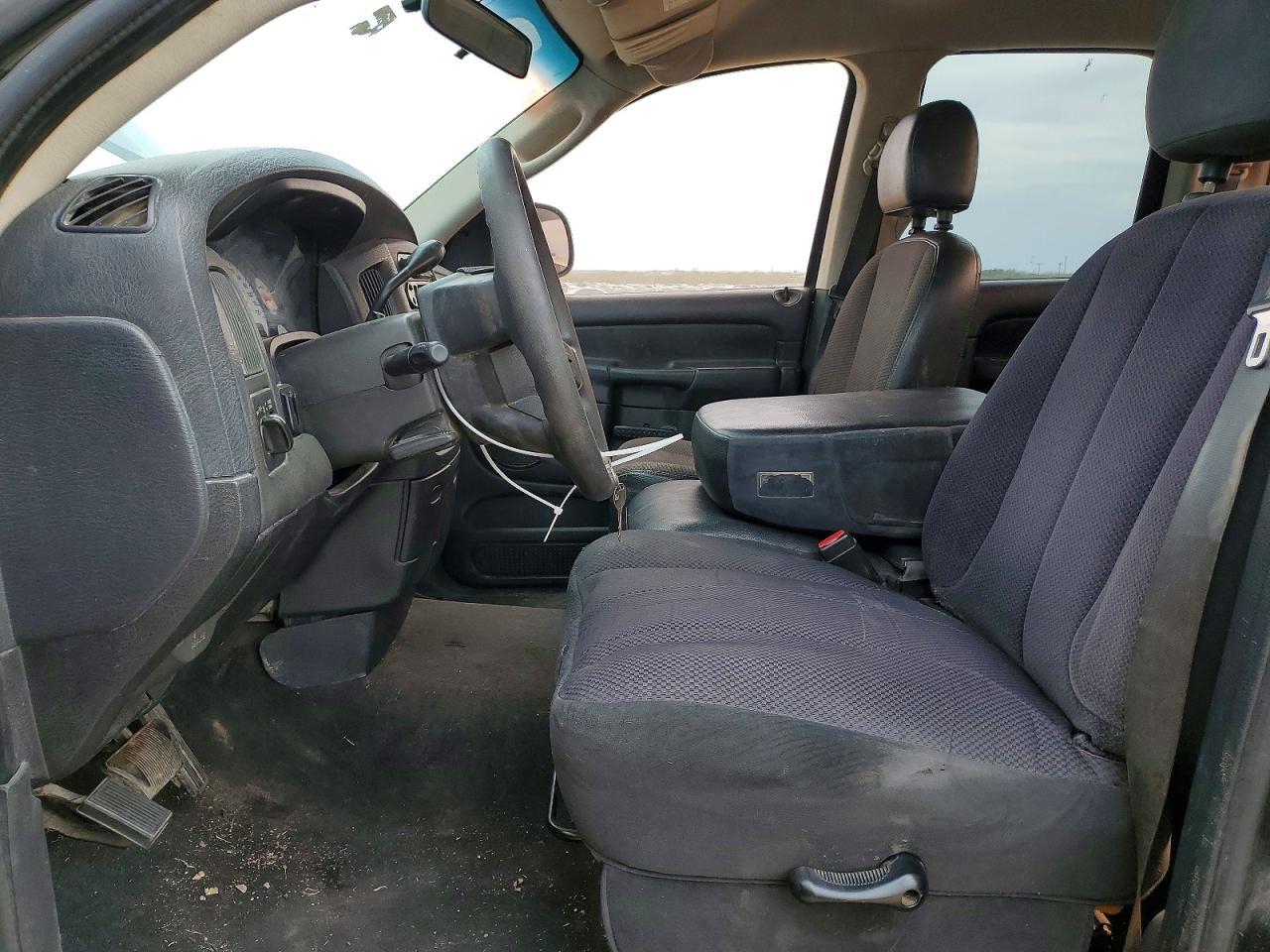 2005 Dodge RAM 1500 ST