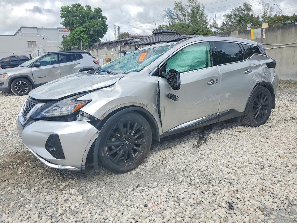 2022 Nissan Murano sl