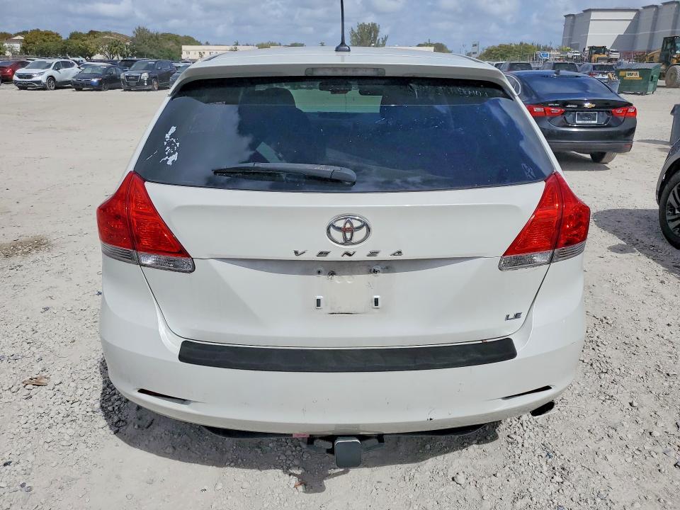 2012 Toyota Venza le