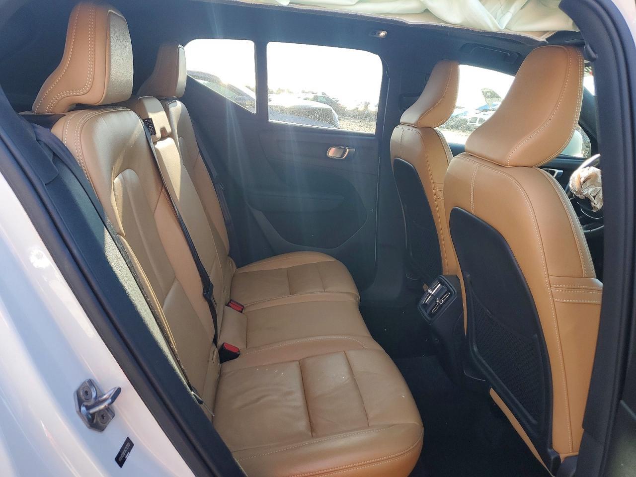 2019 Volvo Xc40 T5 Momentum