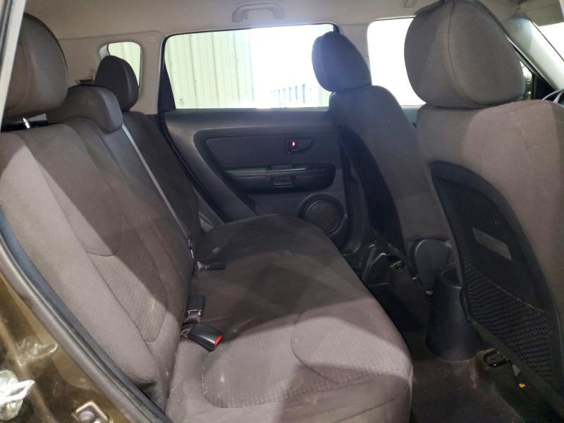 2013 KIA Soul Base