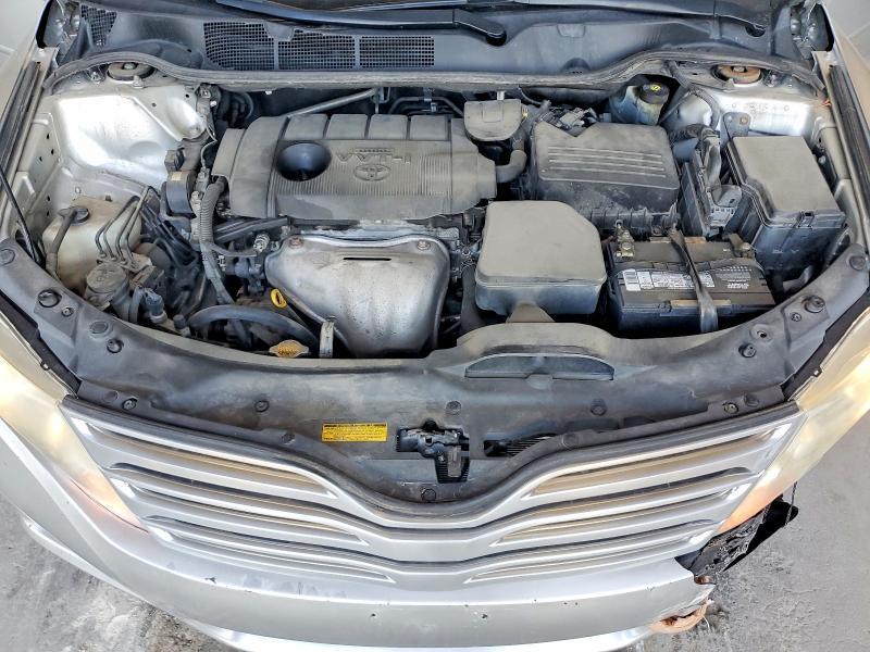 2011 Toyota Venza awd 4cyl