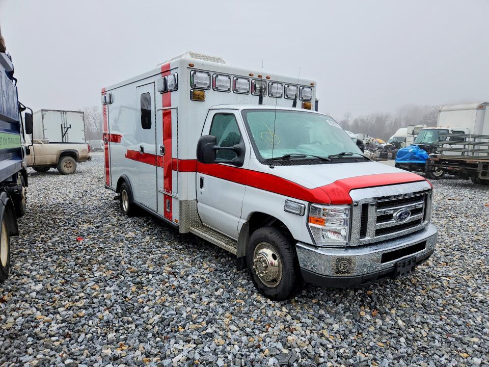 2019 Ford E450 Ambulance