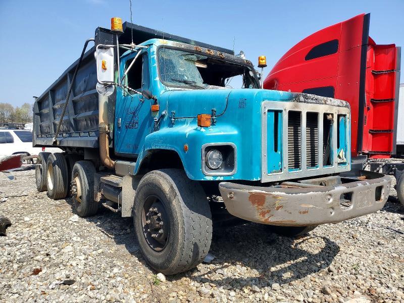 1998 International 2000 2674