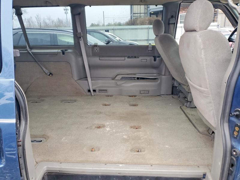 2005 GMC Safari XT