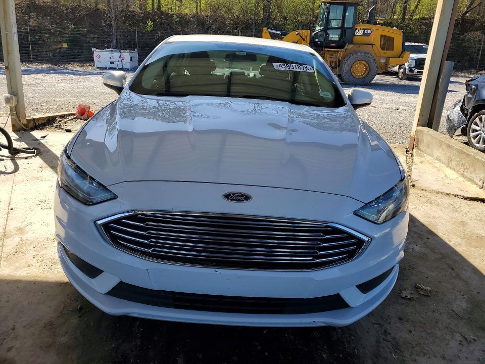2017 Ford Fusion se Hybrid