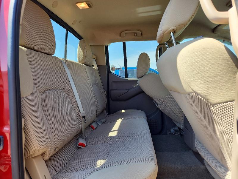 2017 Nissan Frontier SV