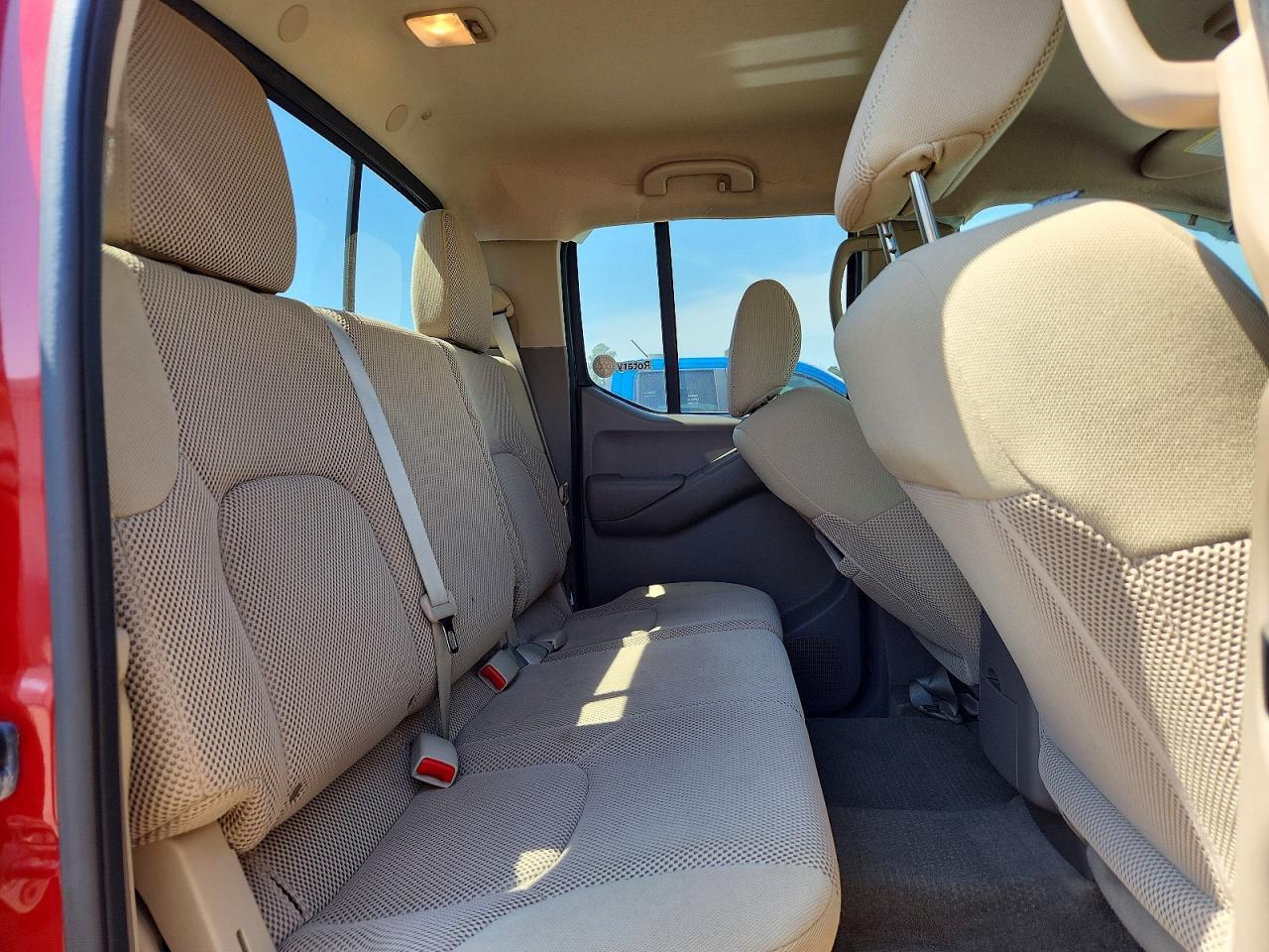 2017 Nissan Frontier SV