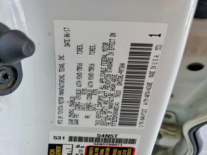 2017 Toyota Tacoma SR5 V6