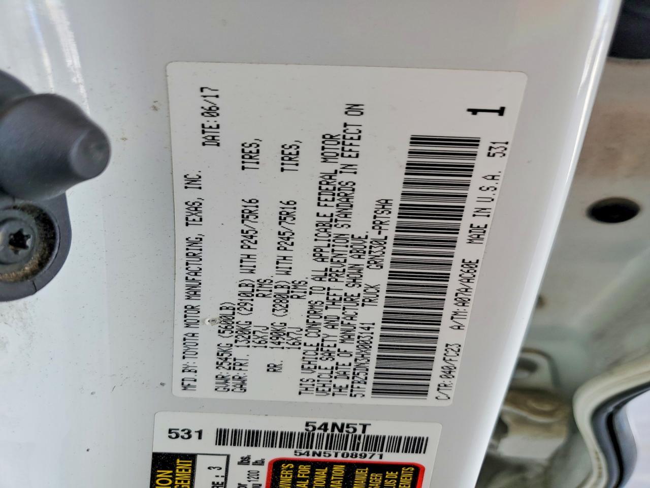 2017 Toyota Tacoma SR5 V6