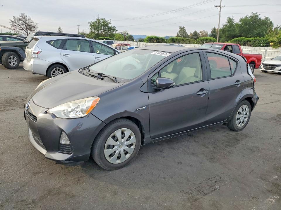 2014 Toyota Prius c one