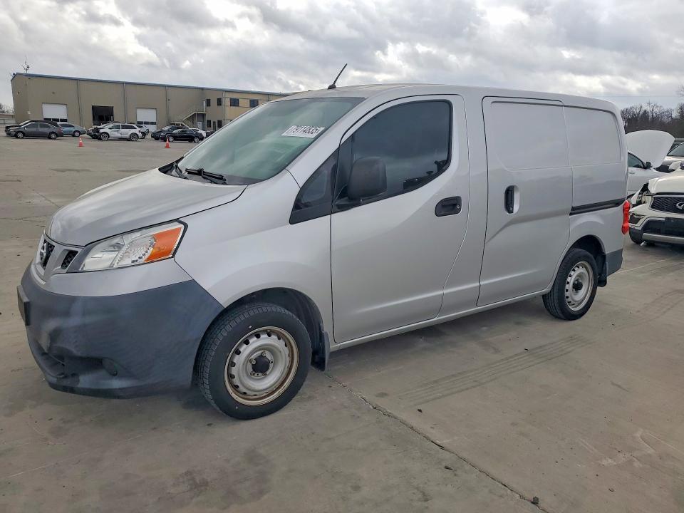 2015 Nissan NV200 S