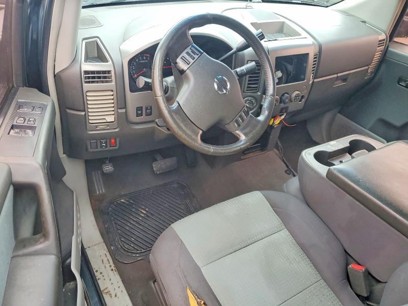 2004 Nissan Titan xe