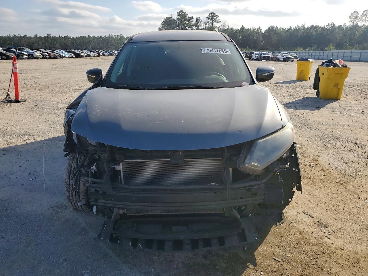 2015 Niss Rogue