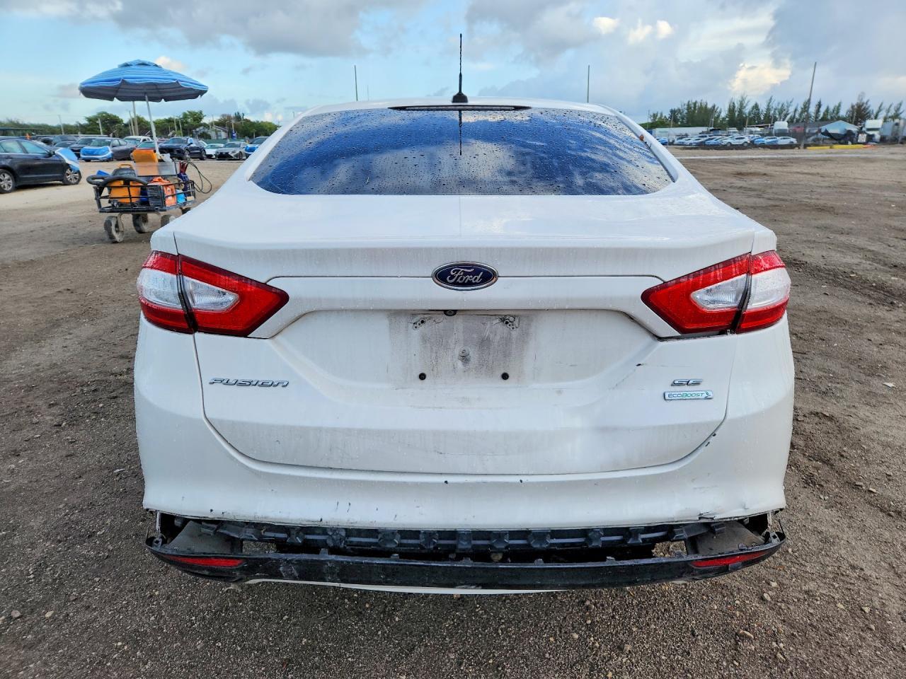 2015 Ford Fusion se