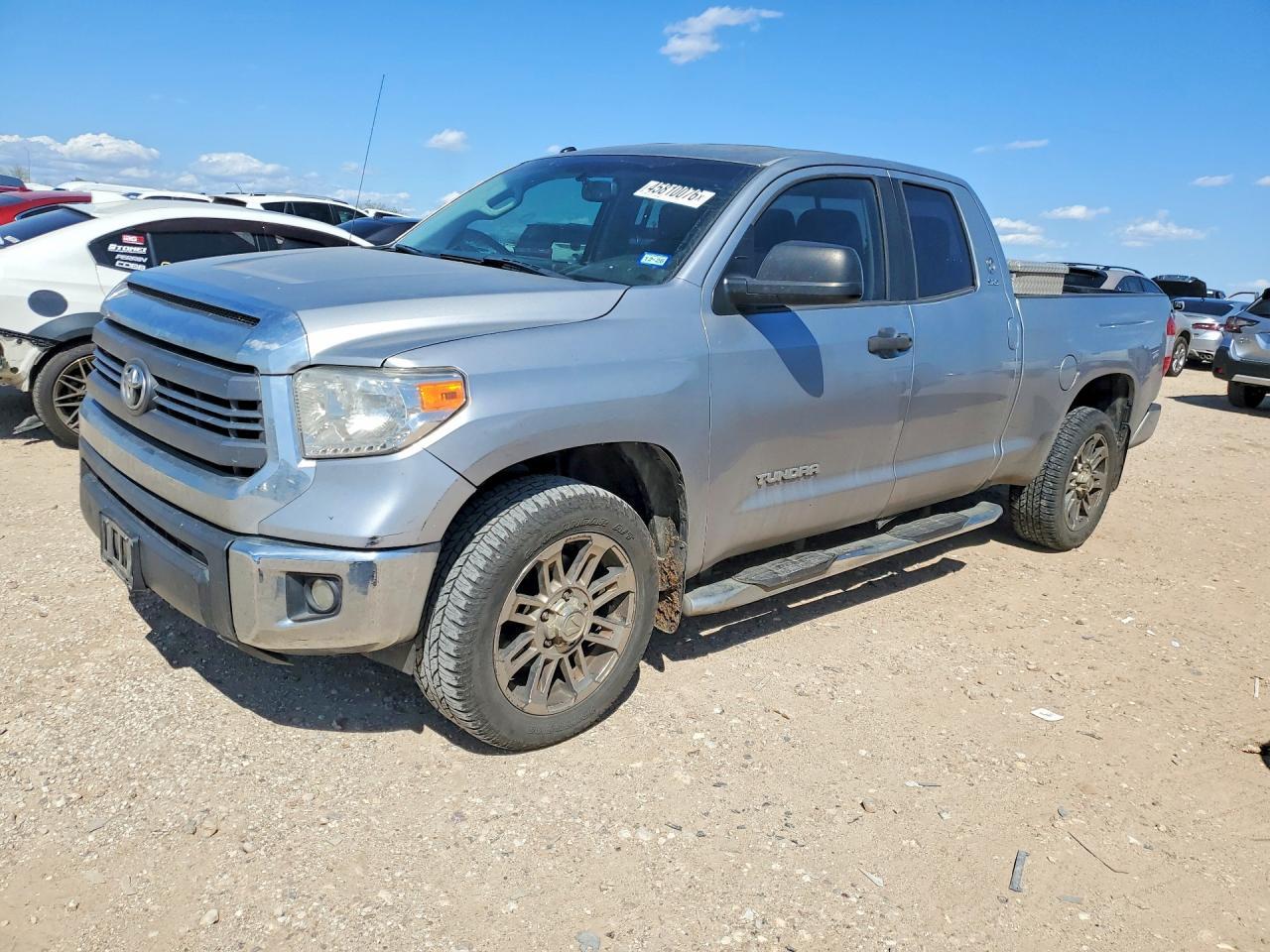 2014 Toyota Tundra SR5