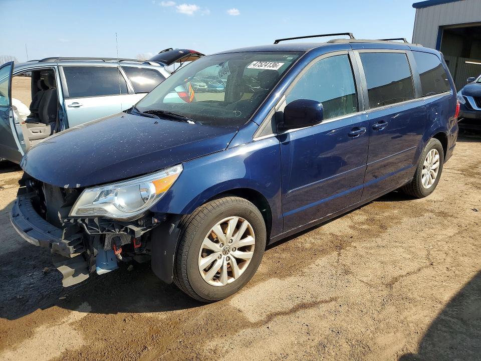 2013 Volkswagen Routan se