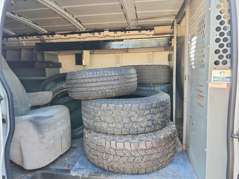 2003 GMC Savana G2500