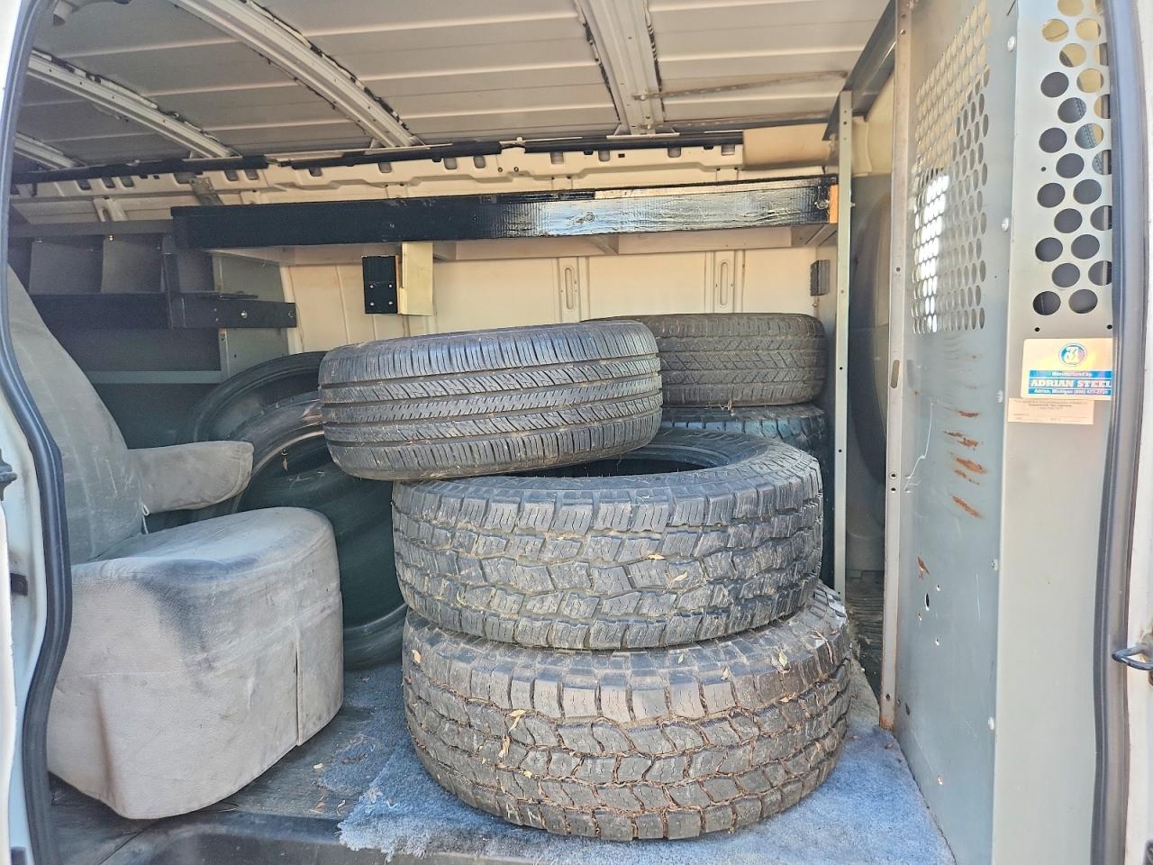 2003 GMC Savana G2500