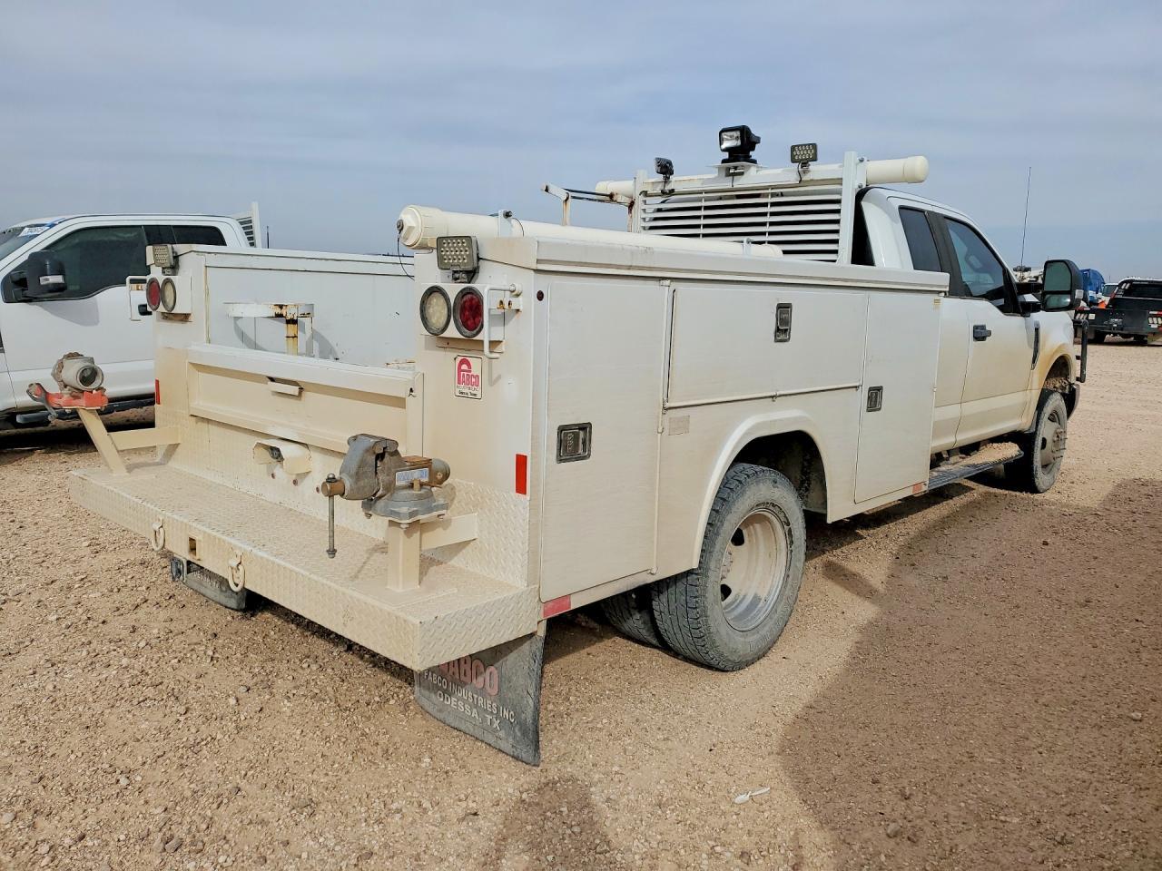 2019 Ford F350 Super Duty Utility / Service Truck