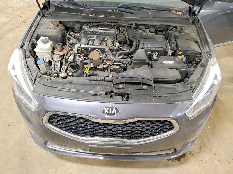 2014 KIA Cadenza Premium
