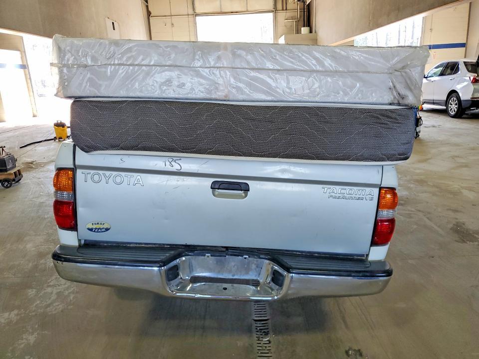 2003 Toyota Tacoma Base