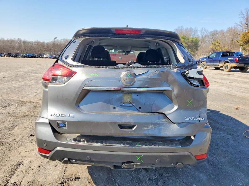 2019 Nissan Rogue sv