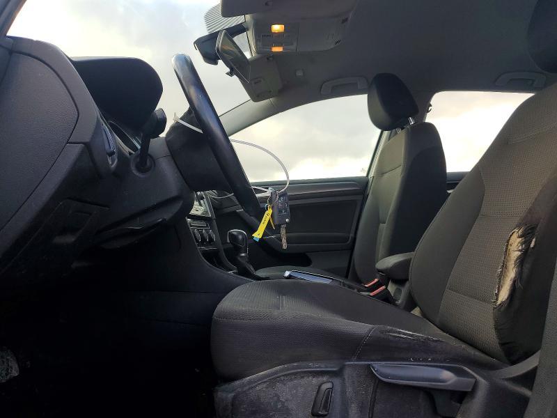 2019 Volkswagen Golf s
