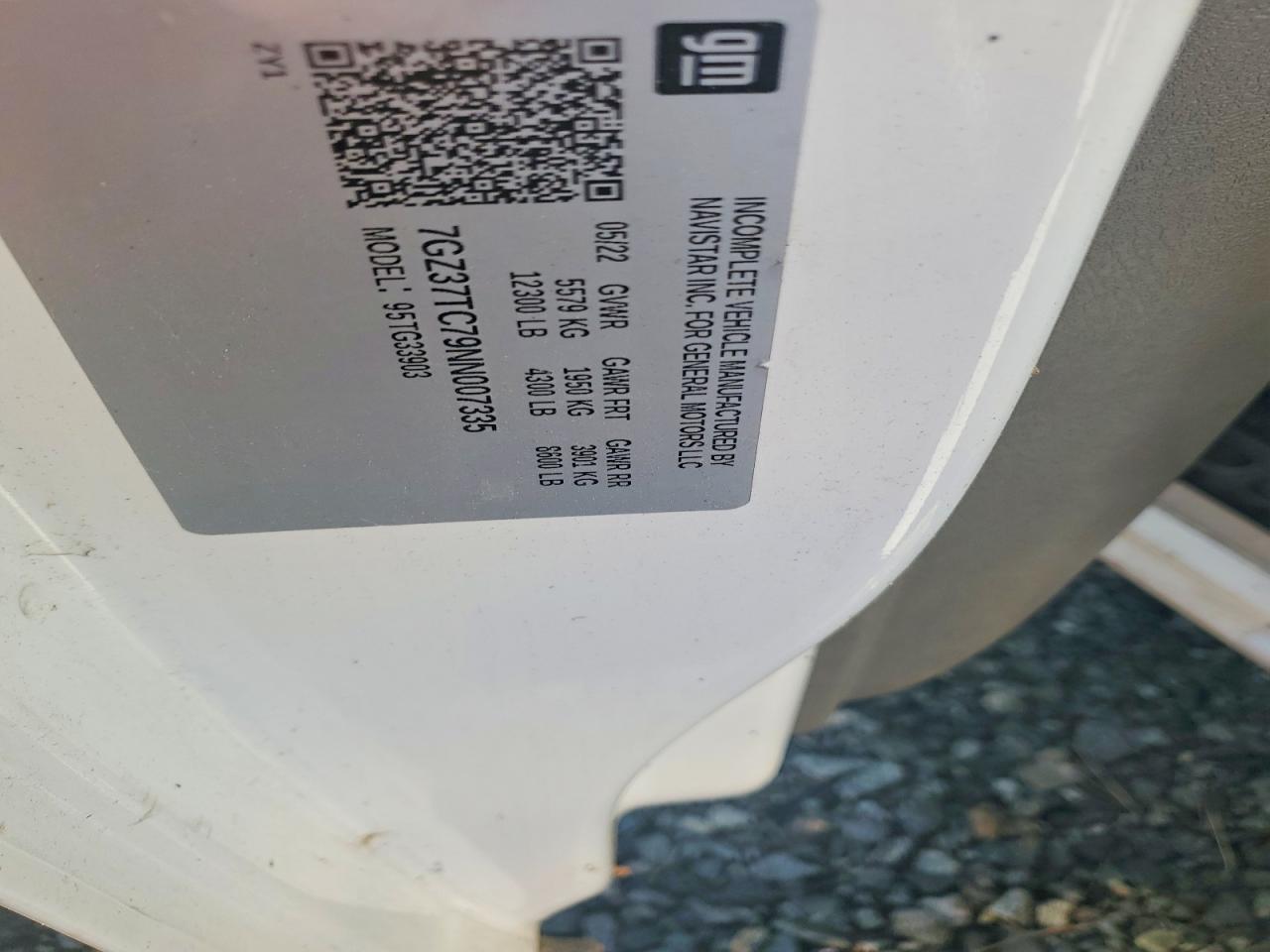 2022 GMC Savana BOX Truck