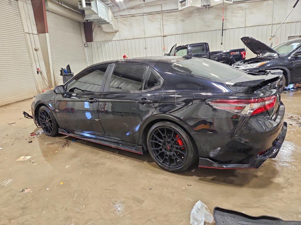 2021 Toyota Camry trd