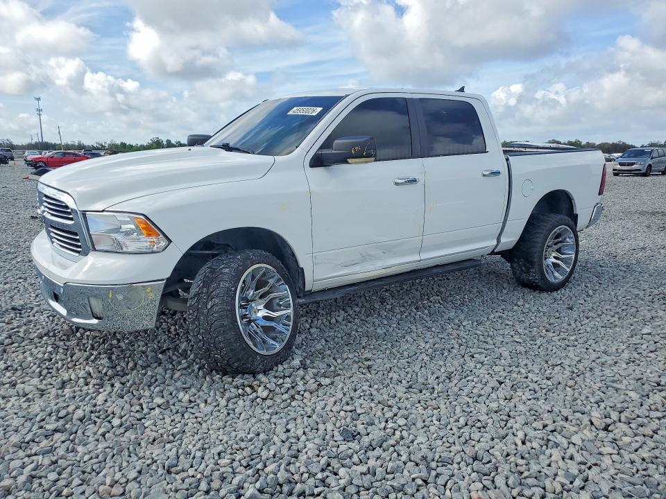 2017 Dodge RAM 1500 SLT