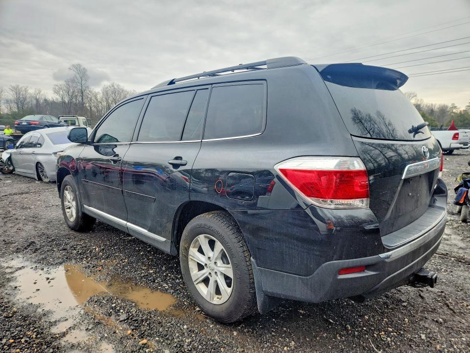 2013 Toyota Highlander se