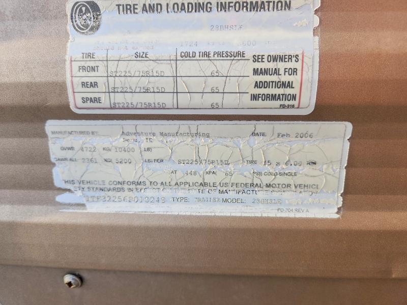 2006 Adventure Timberlodge Camper