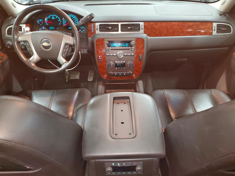 2011 Chevrolet Suburban K1500 lt