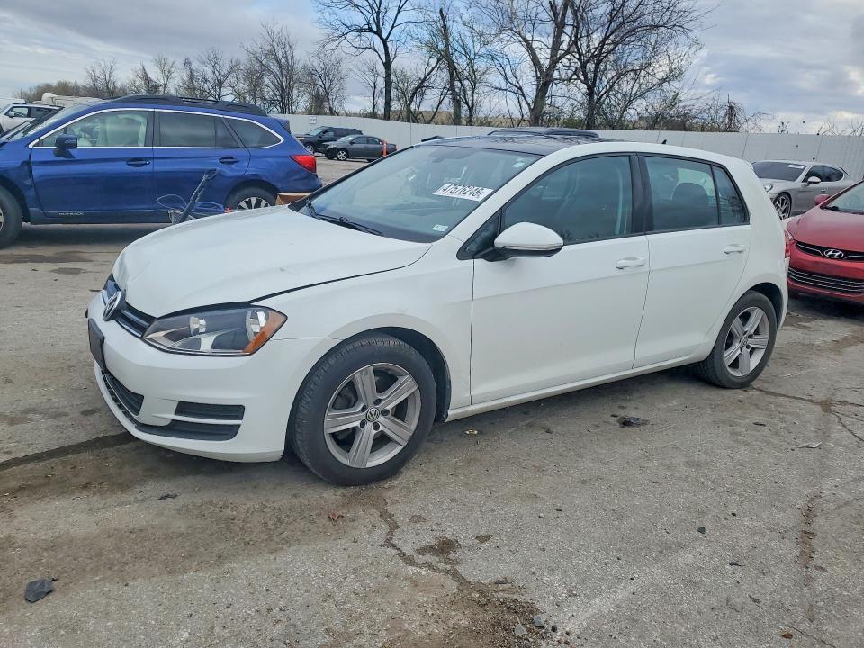 2017 Volkswagen Golf s